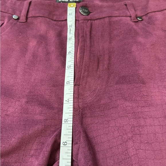 Velvety Burgundy Pant Size 8 - Picture 10 of 12
